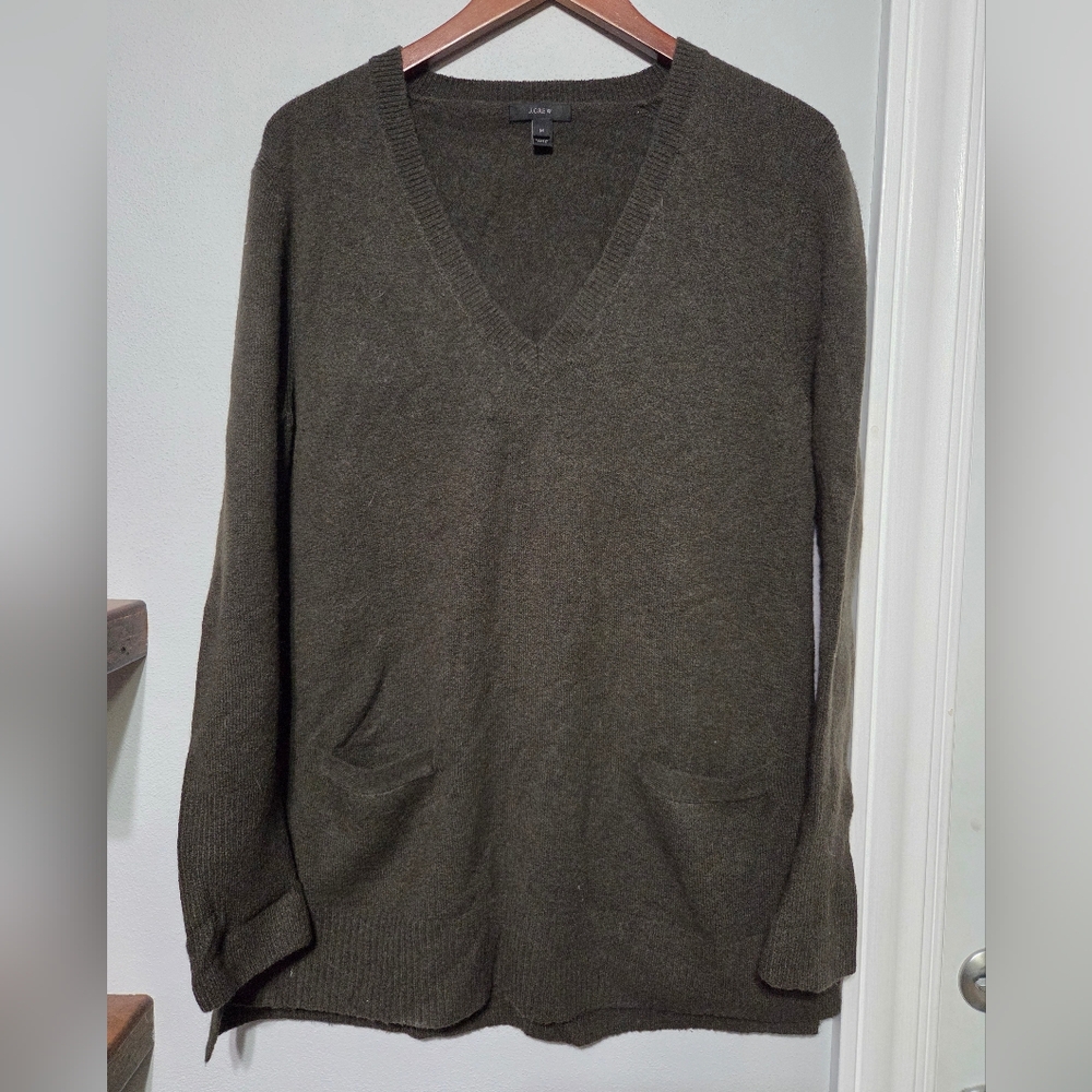 J. Crew Forrest Green Wool Blend V-Neck Sweater Women's Size Medium